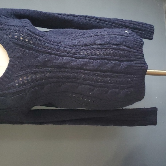 Gilly Hicks woman's blue cable knit vneck pullover sweater size M - Picture 3 of 12